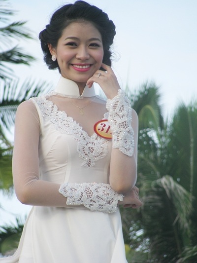 Nguyễn Thu Thảo hồn nhiên, tươi tắn