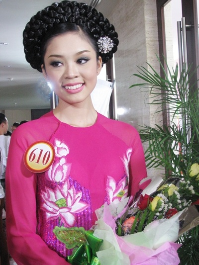 Hoa khôi Đà Nẵng gây chú ý với tài năng múa