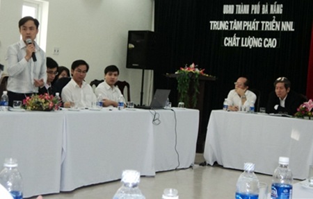 Thi vào công chức Đà Nẵng phải tốt nghiệp ĐH loại giỏi - 1 Thi vào công chức Đà Nẵng phải tốt nghiệp ĐH loại giỏi