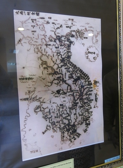 Bia chủ quyền trên đảo Hoàng Sa do người Pháp dựng năm 1938