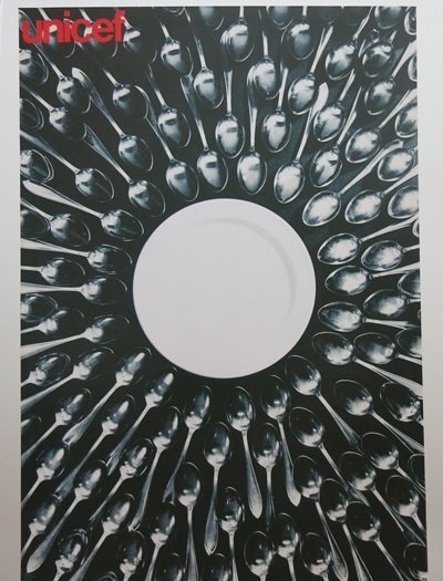 Áp phích của Unicef được in lụa vào năm 1970