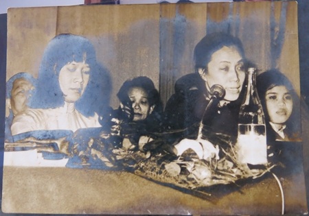 Bà Ngô Thị Tuyết và em trai Ngô Nết cũng được phong danh hiệu dũng sĩ