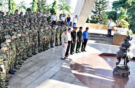 Đà Nẵng: Gần 100 “chiến sĩ nhí” tham gia học kỳ trong quân đội