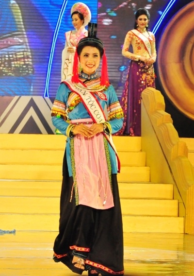 Mỗi sắc phục của mỗi thí sinh là lời giới thiệu đẹp về bản sắc văn hóa của dân tộc mình