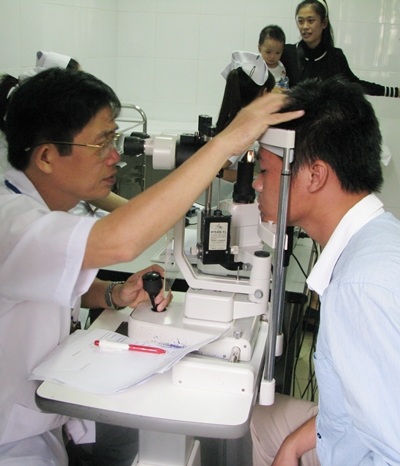 Tại Đà Nẵng, đã ghi nhận có ít nhất 4000 lượt bệnh dính dịch đau mắt đỏ