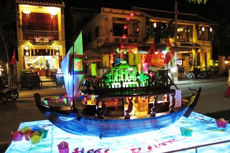 Những đèn lồng kiểu dáng truyền thống của Hội An