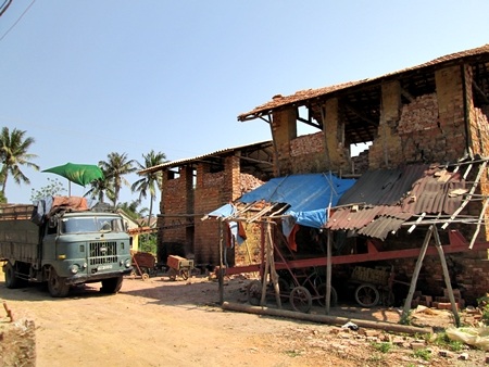 Ô nhiễm môi trường từ lò gạch thủ công