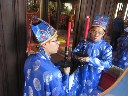 Thả chim bồ câu lễ cầu quốc thái dân an 