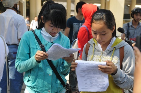 Thí sinh thi vào ĐH Đà Nẵng năm 2013.