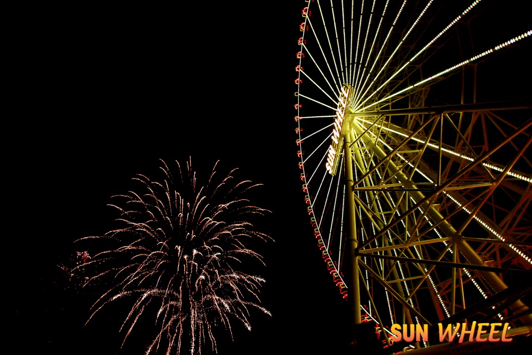 Đà Nẵng rực rỡ trong đêm khai trương "Vòng quay Mặt Trời - Sun Wheel" - 4 Màn trình diễn pháo hoa đẹp rực rỡ