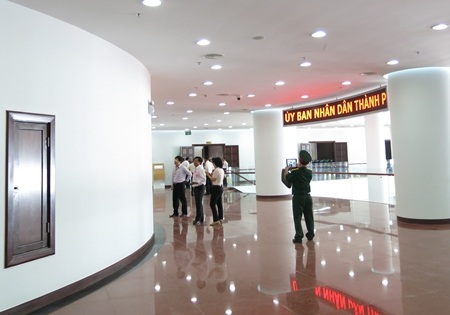 Nội thất tiện nghi và hiện đại bên trong Tòa nhà 