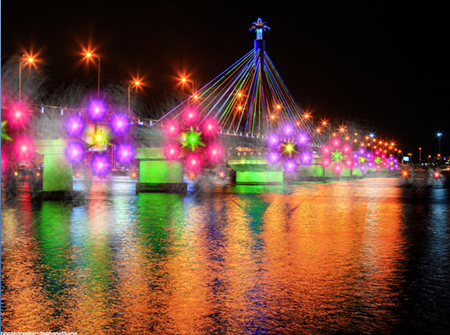 Thiết kế ánh sáng về đêm cho cầu quay Sông Hàn