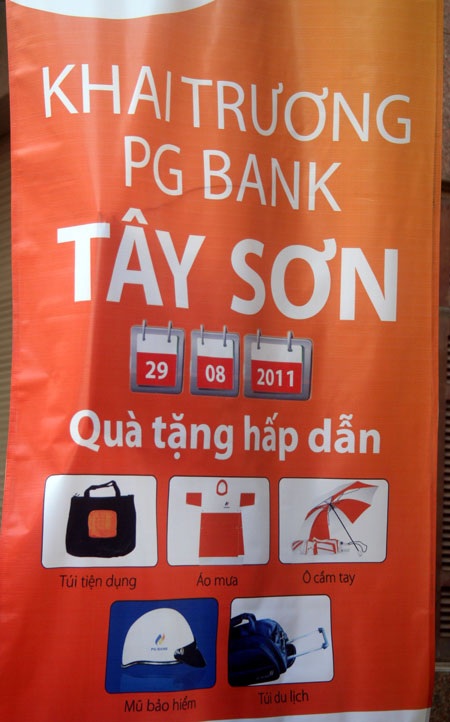 Hà Nội “loạn” khuyến mãi - 11