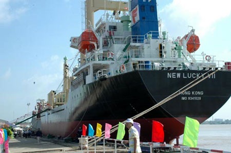 Vinashin xuất khẩu tàu gần 7.000 tấn sang Đài Loan - 1