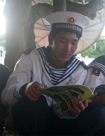 Không xa đâu Trường Sa ơi! - 8
