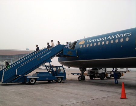 Mang súng và thuốc nổ lên... máy bay Vietnam Airlines - 1 Mang súng và thuốc nổ lên... máy bay Vietnam Airlines - 1