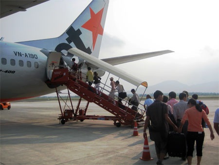 Đi máy bay Jetstar, trả tiền vé qua điện thoại di động - 1 Đi máy bay Jetstar, trả tiền vé qua điện thoại di động - 1