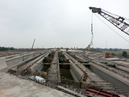 Bộ trưởng Thăng “đe” TGĐ Cienco 8 nghỉ việc nếu thi công chậm - 2 Nhiều hạng mục, đoạn tuyến của Dự án đang chậm tiến độ so với yêu cầu