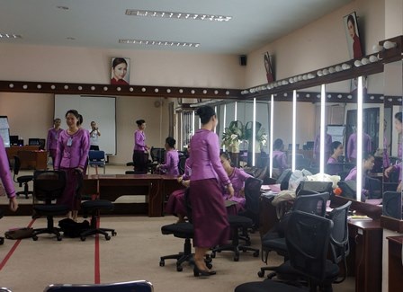 Xem phi công, tiếp viên hàng không huấn luyện bay - 10 Ngoài phi công và tiếp viên của Vietnam Airlines, Trung tâm này cũng huấn luyện