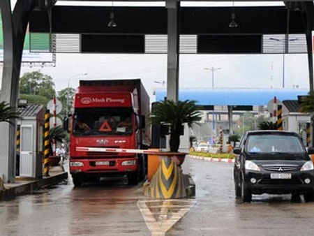 Cần gần 130 tỷ đồng để xóa nợ cho 5 trạm thu phí - 1 Từ 1/1/2013, Qũy Bảo trì đường bộ đi vào hoạt động, nhiều trạm thu phí