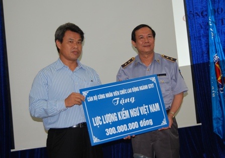 40 tàu ngư dân tiến sát vị trí Trung Quốc đặt giàn khoan trái phép - 4 Thiếu tướng Hoàng Văn Đồng - Phó Chính ủy Bộ Tư lệnh Cảnh sát biển Việt Nam