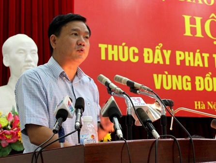 Vận tải thủy “lẹt đẹt”, cổ phiếu bán mãi chẳng ai mua! - 2 Vận tải thủy “lẹt đẹt”, cổ phiếu bán mãi chẳng ai mua!