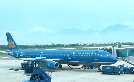 “Phớt” huấn lệnh, máy bay Vietnam Airlines “nhầm” đường lăn - 1 “Phớt” huấn lệnh, máy bay Vietnam Airlines lăn “nhầm” đường băng