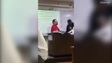 Học sinh đe dọa, chửi rủa thầy giáo khi bị tịch thu điện thoại trong lớp học