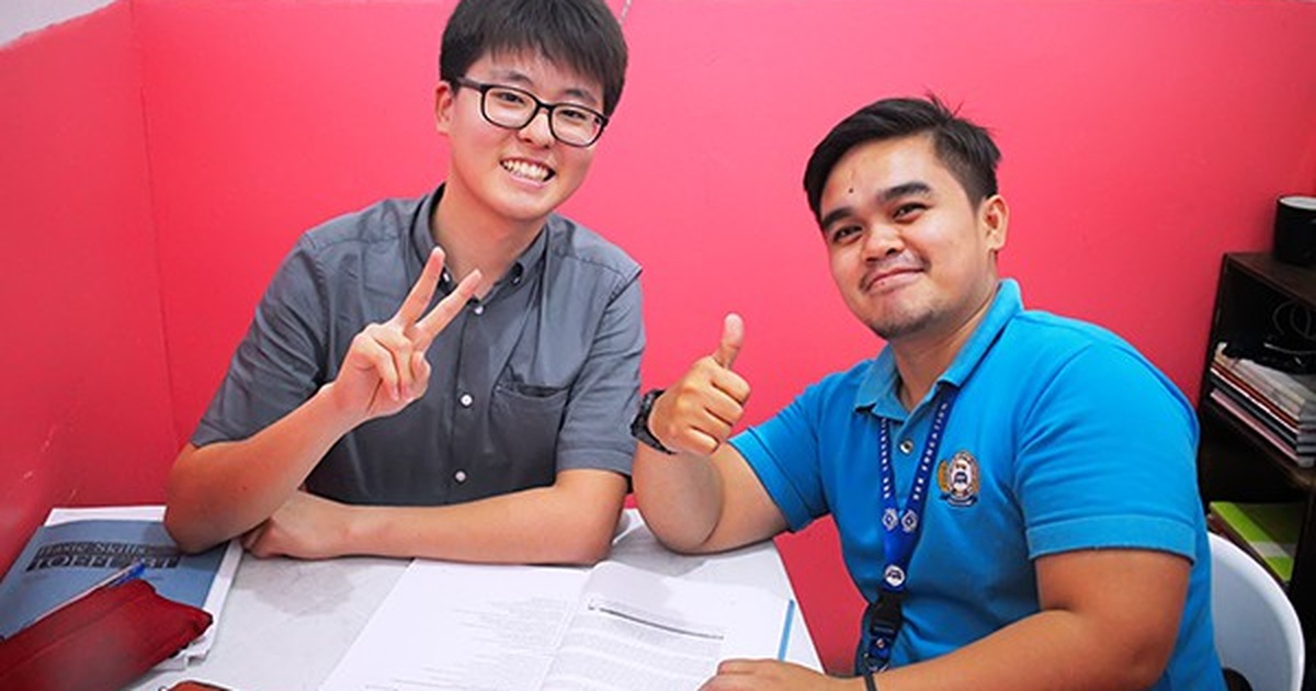 Học tiếng Anh với người bản ngữ hay với giáo viên Philippines?