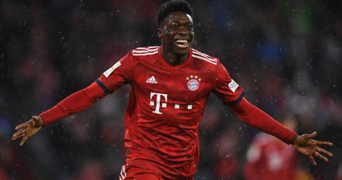 Alphonso Davies: Cậu Bé Nhút Nhát Và Nỗi Khiếp Sợ Của Châu Âu | Báo Dân Trí