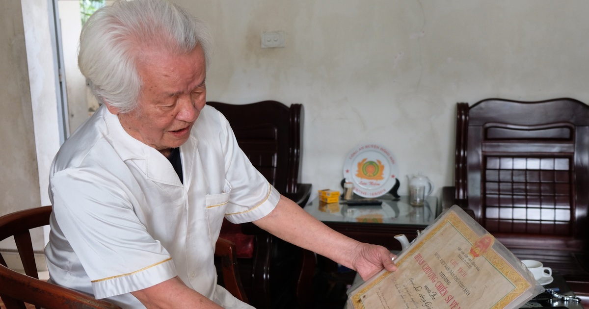 Cựu binh quân y Điện Biên Phủ: "Lính trận băng vết thương xong lại ôm súng" - Vimarsana News