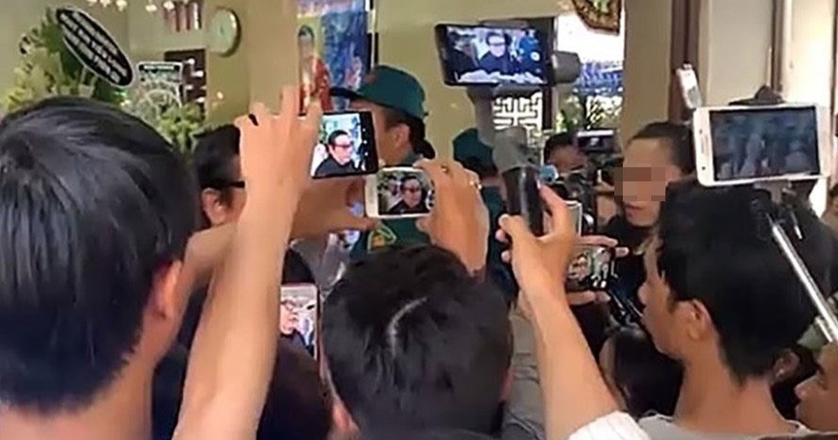 "Phải xử phạt nặng những người làm ô nhiễm mạng bằng phát ngôn tục tĩu" - Vimarsana News