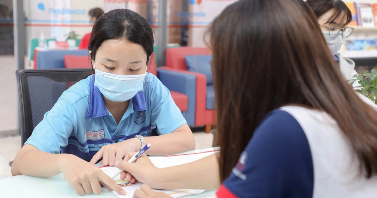 Trường đại học "xuống tay" hàng chục tỷ đồng hút người học - Vimarsana News