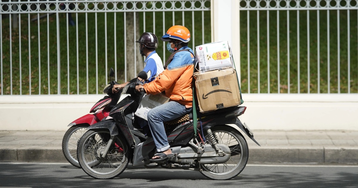 Shipper được giao liên quận, khách mong hết cảnh 2 tuần vẫn chưa nhận hàng - Vimarsana News