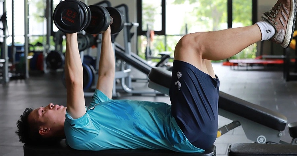 Đỗ Hùng Dũng tiết lộ ngày tái xuất ở đội tuyển Việt Nam - Vimarsana News