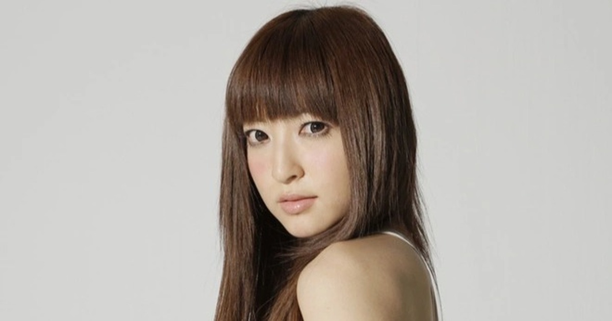 Nữ ca sĩ nổi tiếng Nhật Bản nhảy lầu tự vẫn vì tình ở tuổi 35 | Báo Dân trí