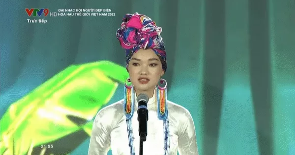 Top 5 Người đẹp biển Miss World Vietnam mặc bikini gợi cảm, ứng xử ấp úng