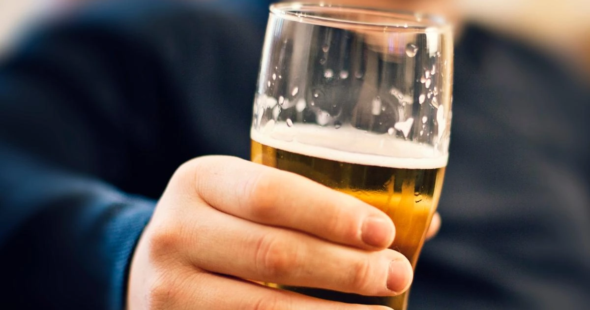 hereswhatyoushouldntbeeatingwhiledrinkingalcoholmain-1662392397923