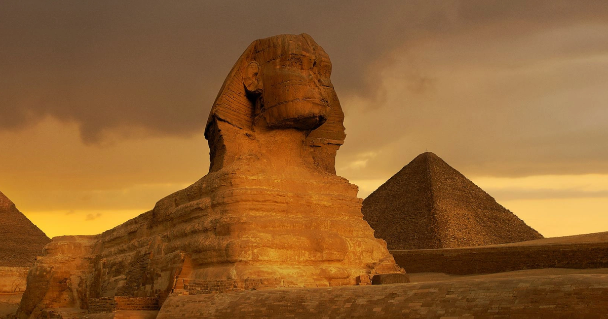 Ai Cập cổ đại: Khám phá vương quốc của các vị pharaoh tại Ai Cập cổ đại! Tận mắt chiêm ngưỡng những công trình kiến trúc hoành tráng và các khối đá khổng lồ được khai quật từ thời đại cổ đại. Hãy cùng chúng tôi khám phá một trong những nền văn minh lớn nhất trong lịch sử nhân loại.
