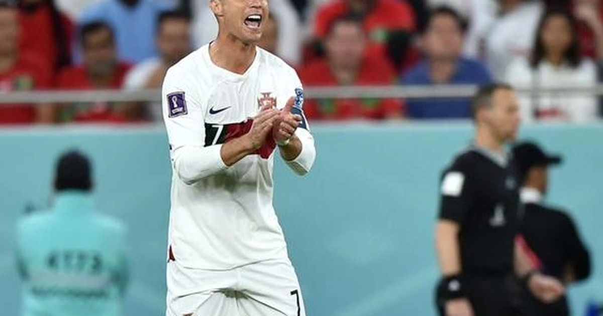 FIFA, Ronaldo: Hãy thưởng thức hình ảnh bóng đá đỉnh cao với \