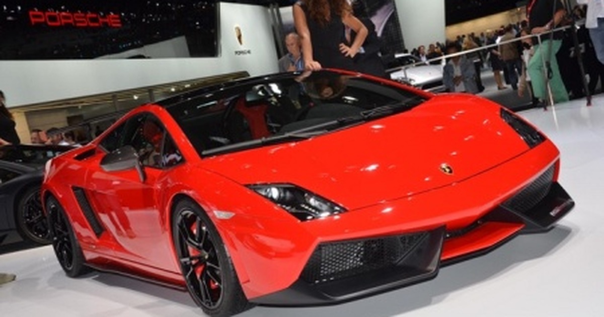 Ngỡ ngàng Lamborghini Gallardo Super Trofeo Stradale | Báo Dân trí