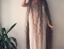 Cô gái tóc siêu dài không gội đầu suốt 20 năm