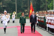 Bộ trưởng Quốc phòng Việt Nam hội đàm với người đồng cấp Australia