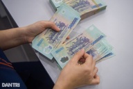 Vietnamese banks cut deposit interest rates, 7 per cent a year now rare