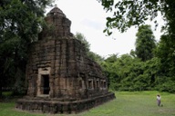 Thailand protests over Cambodian women singing at border temple