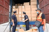 Vietnam’s export turnover predicted to reach USD 900 billion in 2025