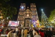 Hanoi churches glow with festive lights ahead of Christmas