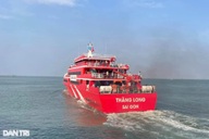High-speed ferry to Con Dao suspended after technical fault