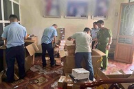 Hanoi authorities seize nearly 2,900 suspected counterfeit handbags