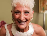 Cụ bà 83 tuổi đi tìm "chân ái" sau 1 thập kỷ chỉ tình 1 đêm